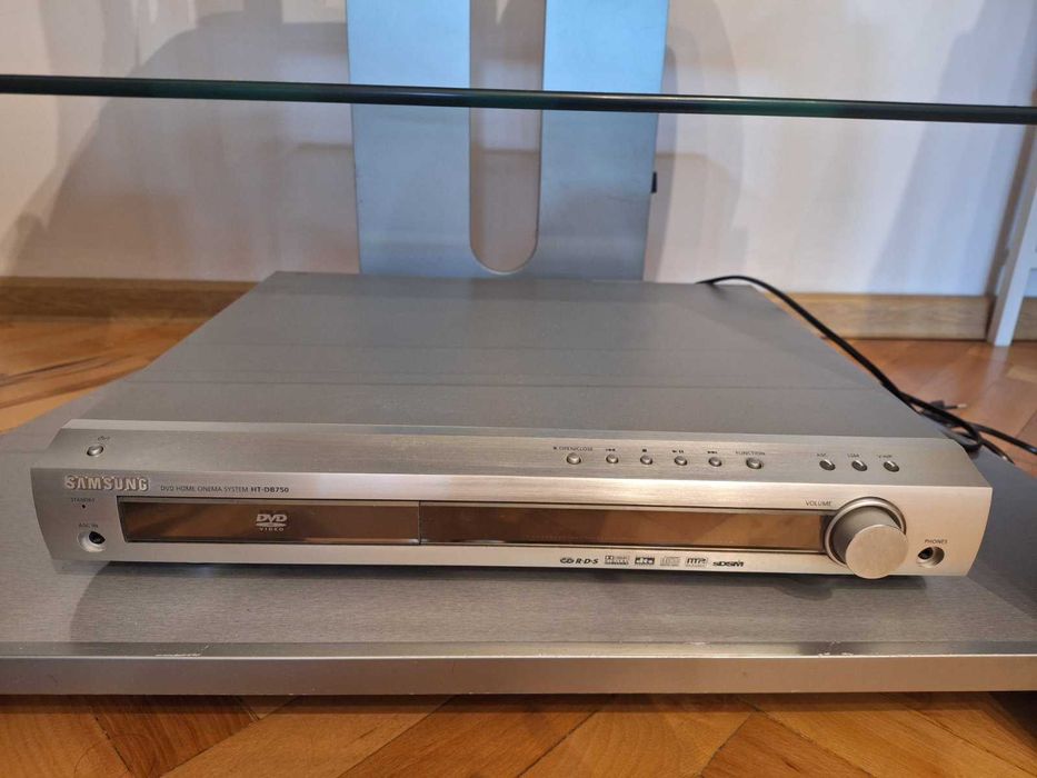 Домашно кино система