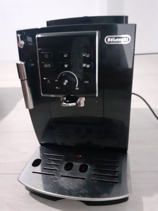 Aparat Cafea Delonghi