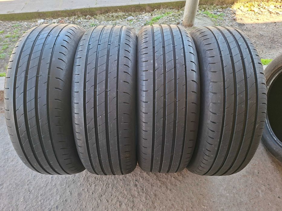 225/60 R18 GOODYEAR DOT22