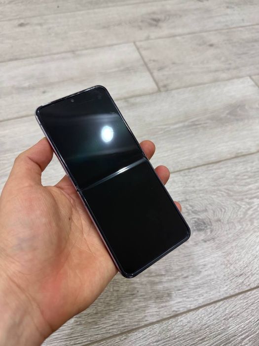 Samsung Z FILIP 4 256 srochna