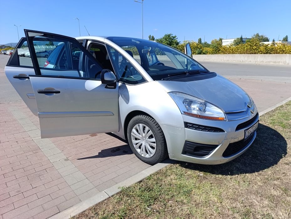 Ситроен Пикасо с Дизелов Двигател