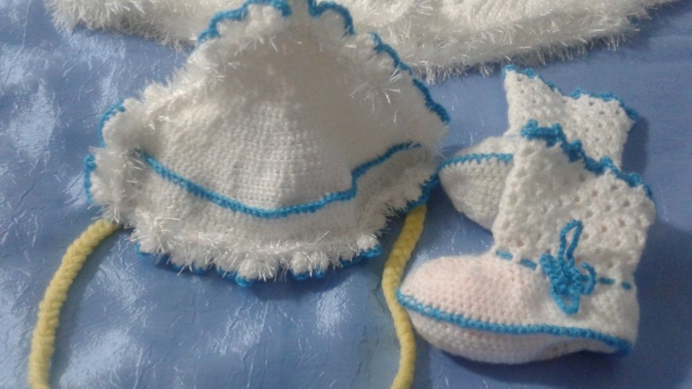 костюм Снегурочки на малышку до 2 х лет