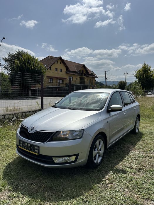 Skoda Rapid Spaceback 1.6 TDI Euro 5 90 CP Navi/Clima/Incalzire scaune