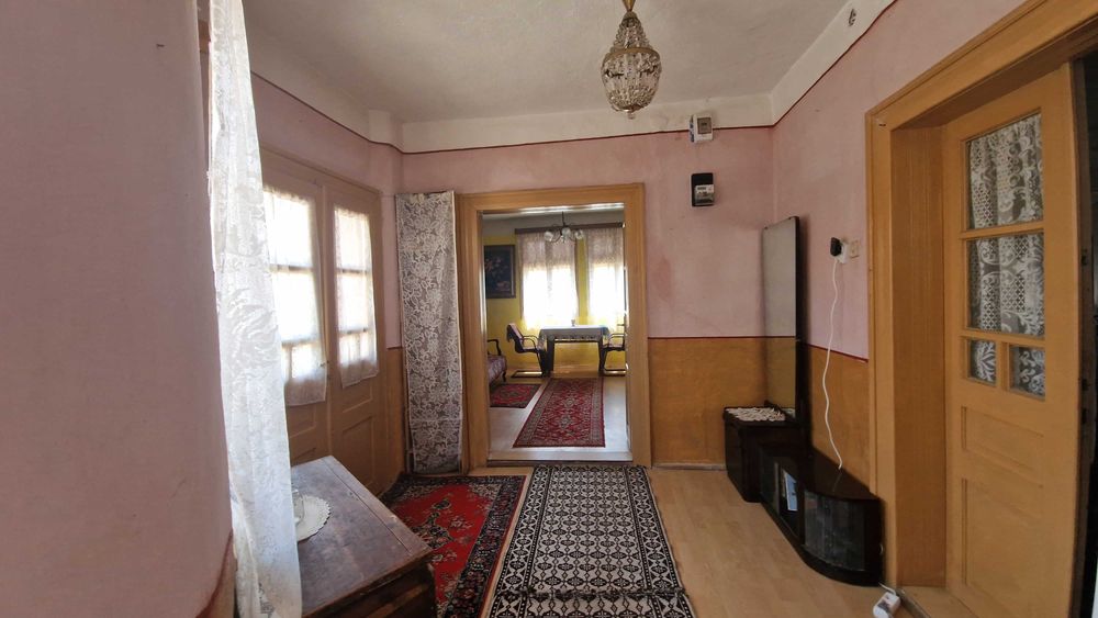 Casă cu 3 camere și gradină generoasă în Bocsig