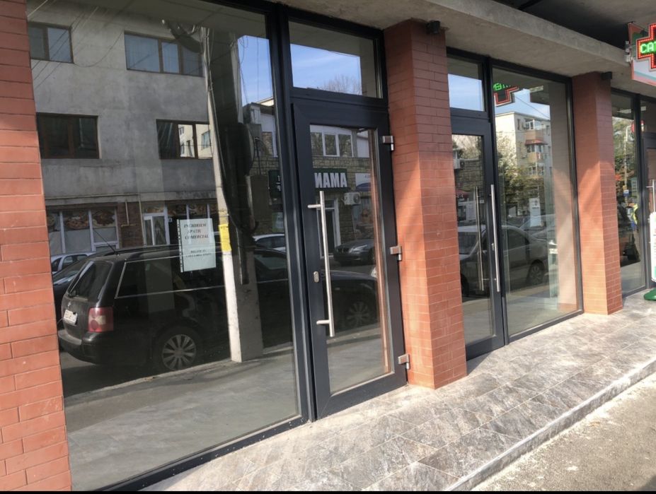 Inchiriez spatiu comercial