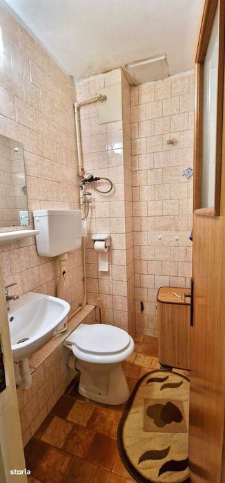 Trei camere decomandat etajul 1, Dacia