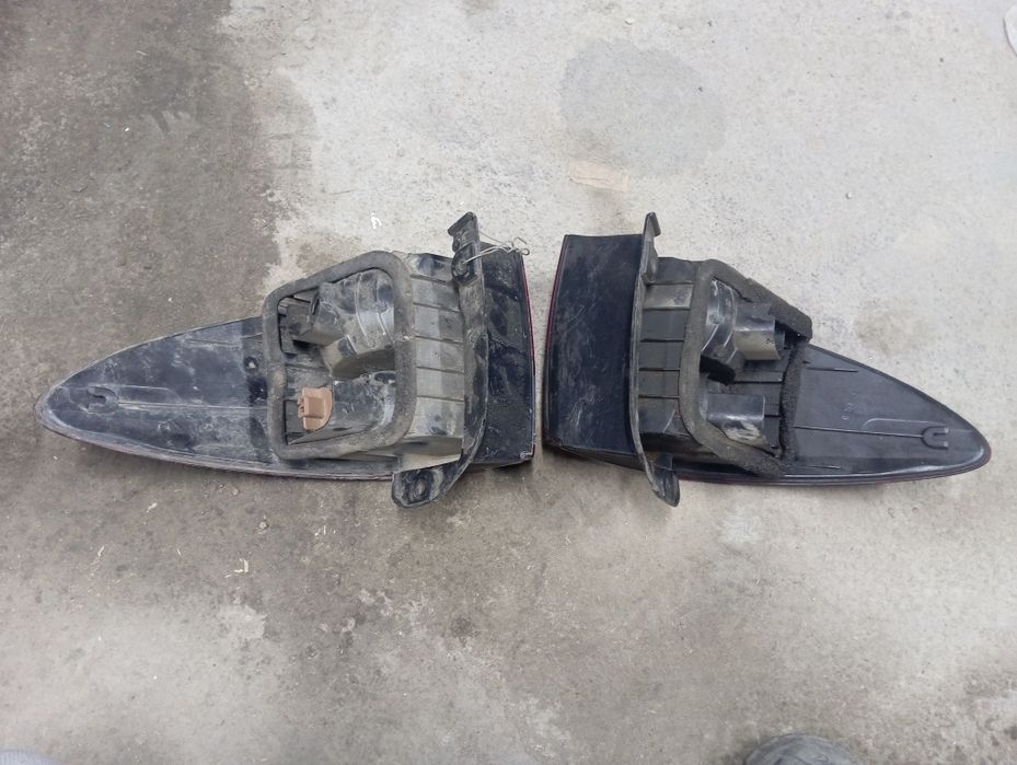 Фонари Toyota Estima