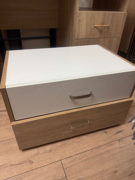 Продается тумба 60х40 - 2 штуки