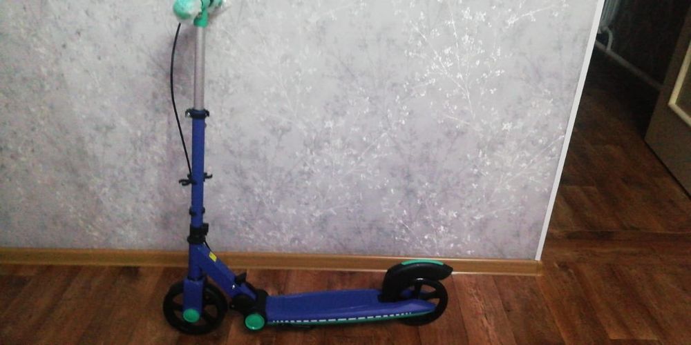Детский электросамокат