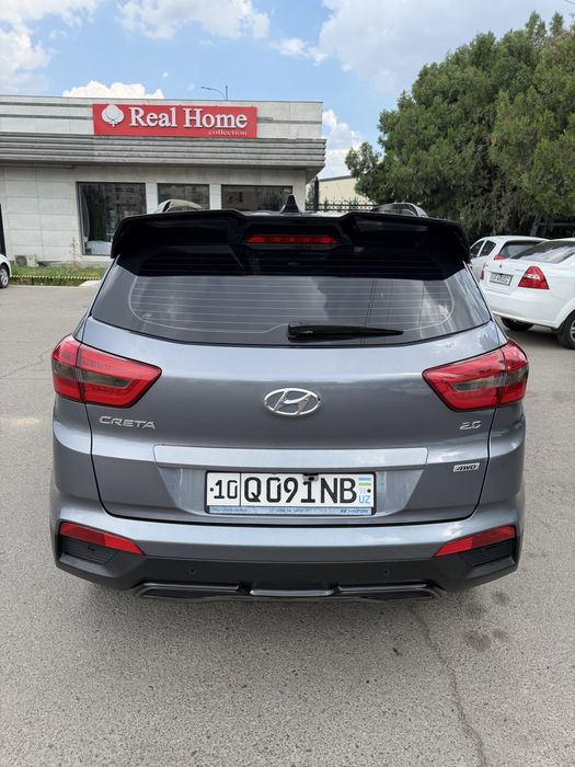 Hyundai Creta. 2 L mator awd