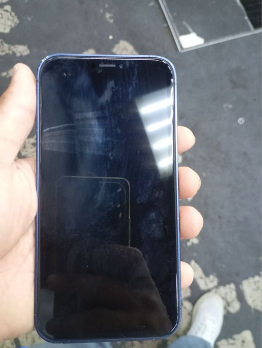 Продам iphone 17 с начинкой XR
