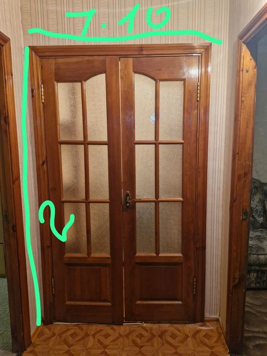 Двери деревянные