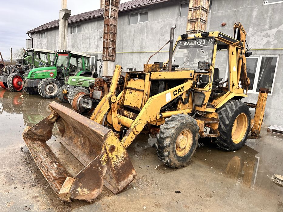 Dezmembrez Caterpillar 428b