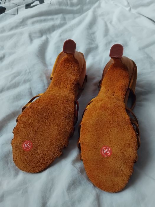 Дамски нови обувки за латино танци 34 номер