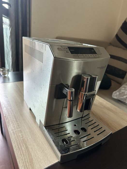 Кафемашина Delonghi