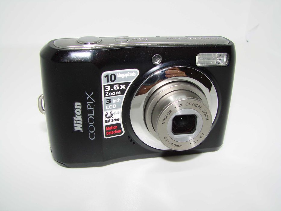 Nikon Coolpix L20 - Компактен фотоапарат Работи Отлично, супер снимки!