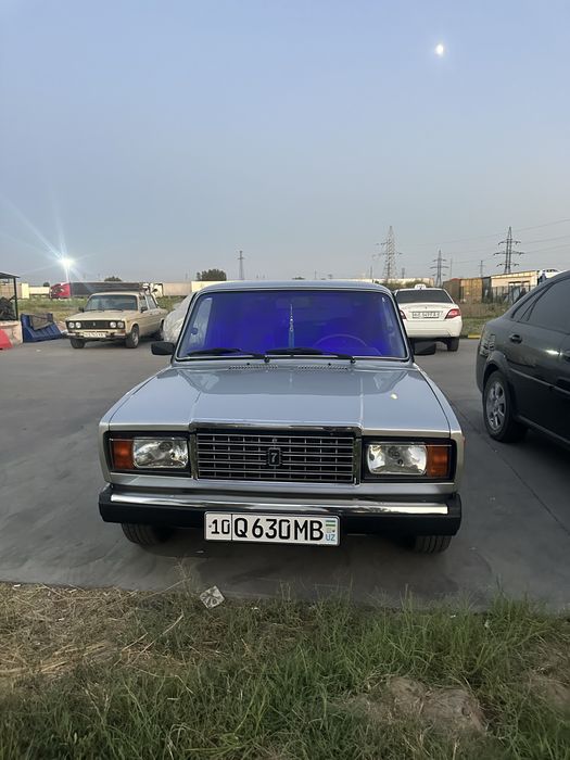 VAZ 2107 injektor sotiladi