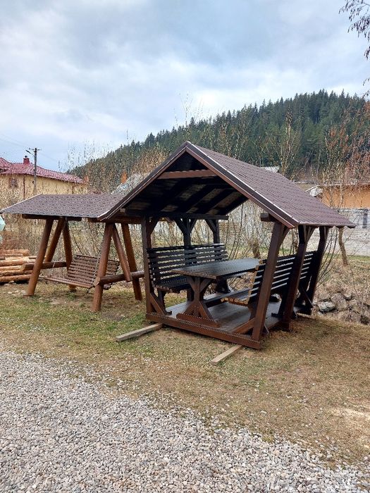 Mobilier rustic de grădină