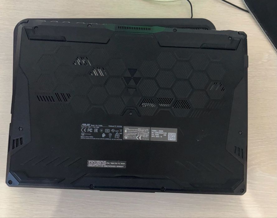 Laptop Gaming ASUS TUF F15 FX506LI-HN005 - Defect