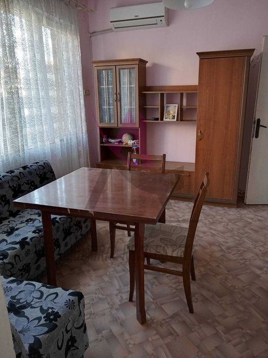 Дава се под наем Тристаен апартамент в Варна, Център - 60 кв.м за 500 € - Снимка #1