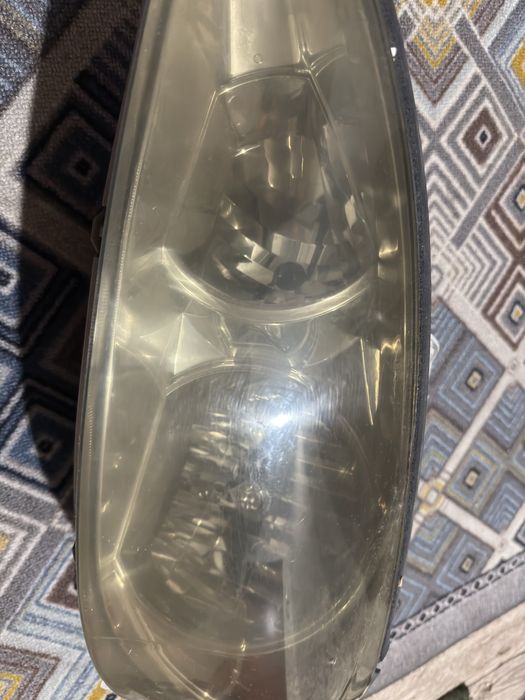 Фары тойота 30 оригинал б/у