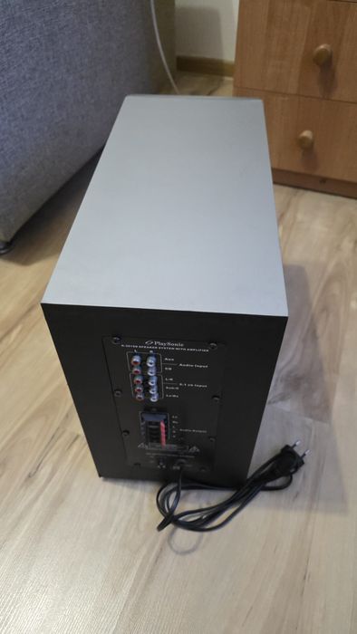 Сабвуфер PlaySonic