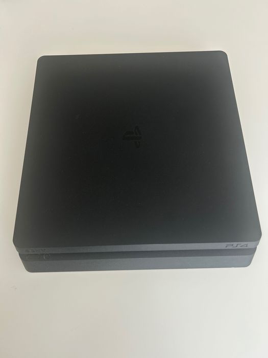 Sony Play Station 4 Slim