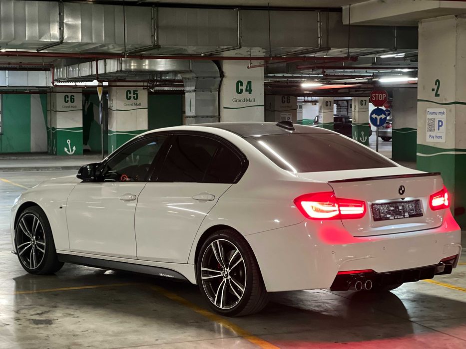 BMW 320 LCI XDrive B47