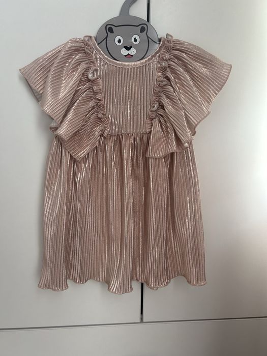 Дрешки за момиченце