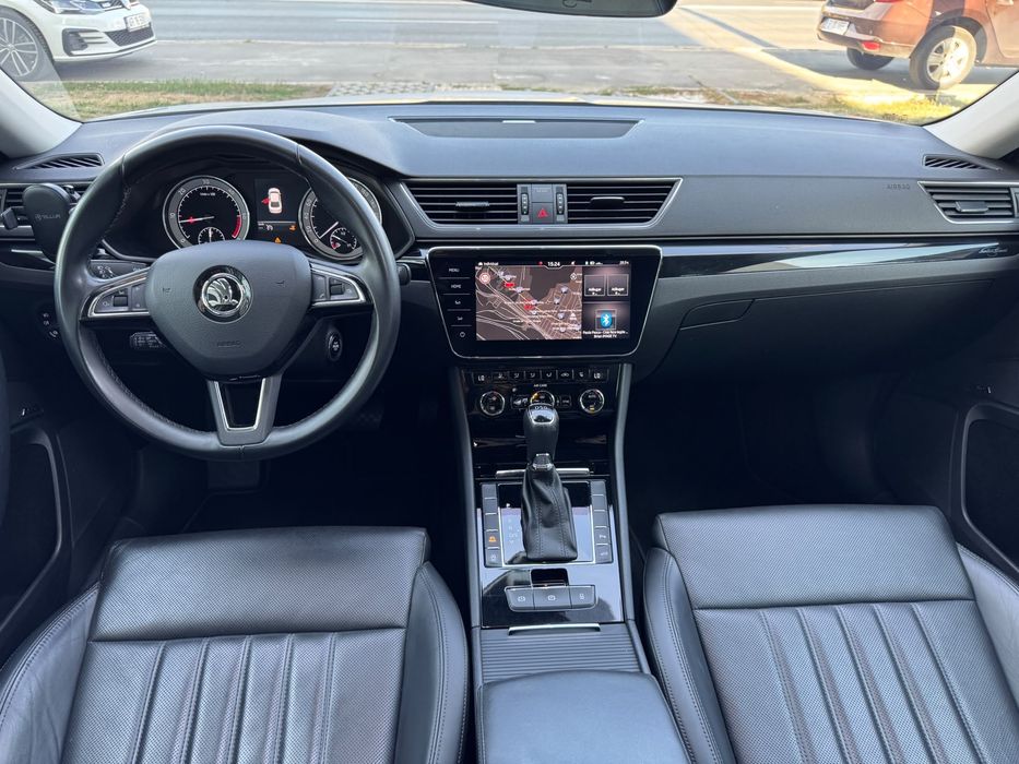 SKODA Superb 2018 — imagine 5