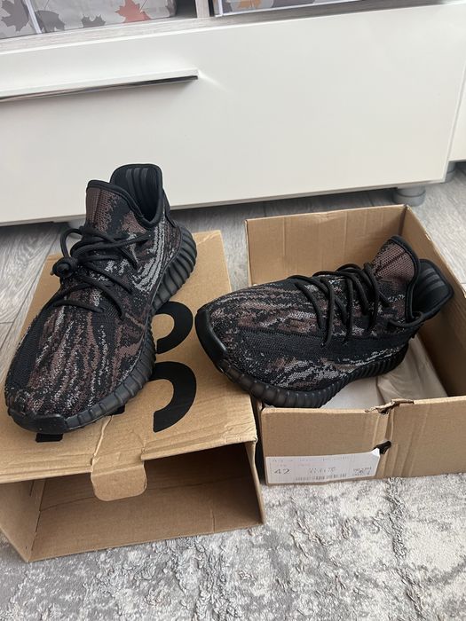 adidasi yeezy 350