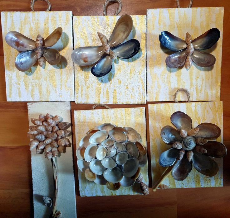 Vand: tablouri lucrate manual, cu pietre, scoici