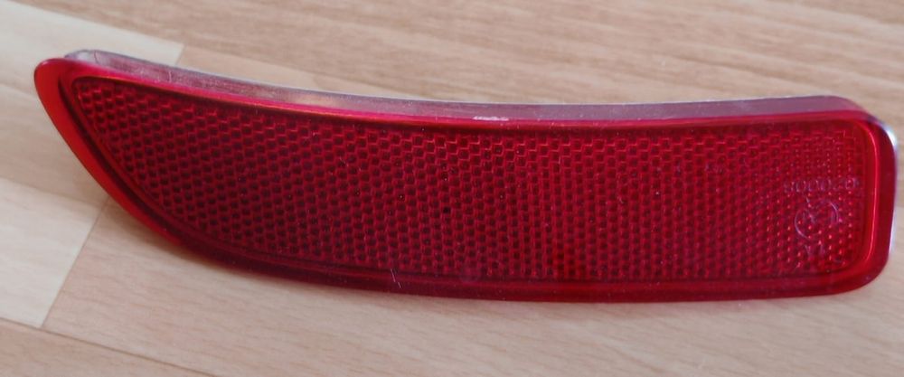 Задний бампера  катафот(левой)Ларгус кросс