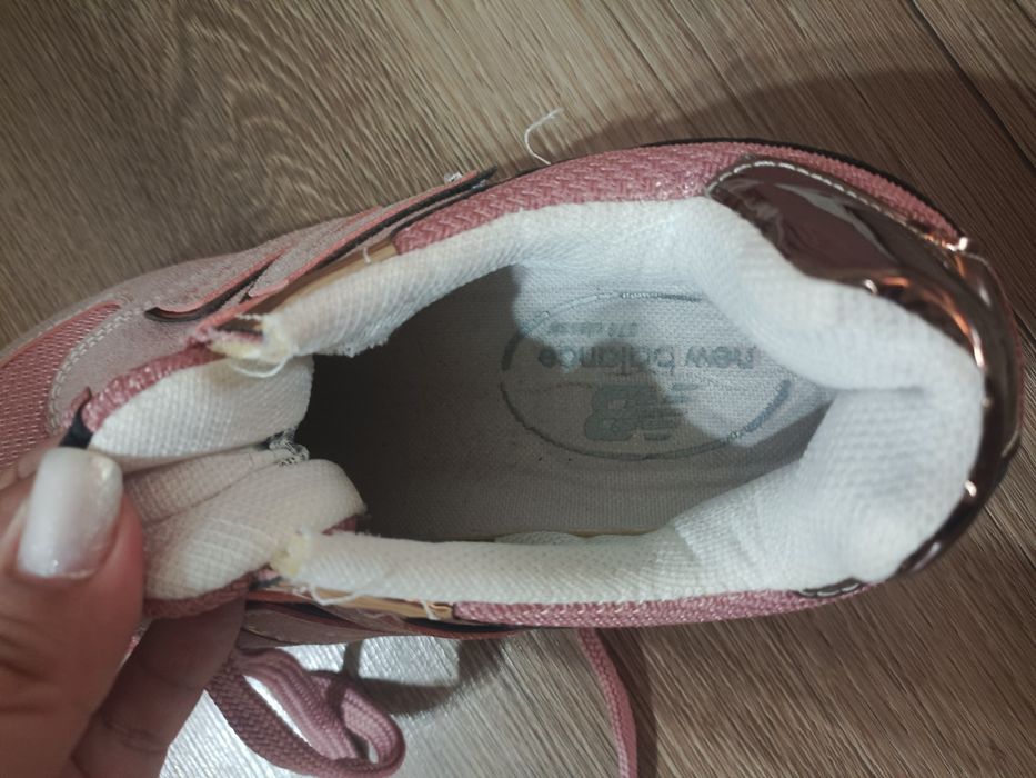 Стильные кроссовки New Balance