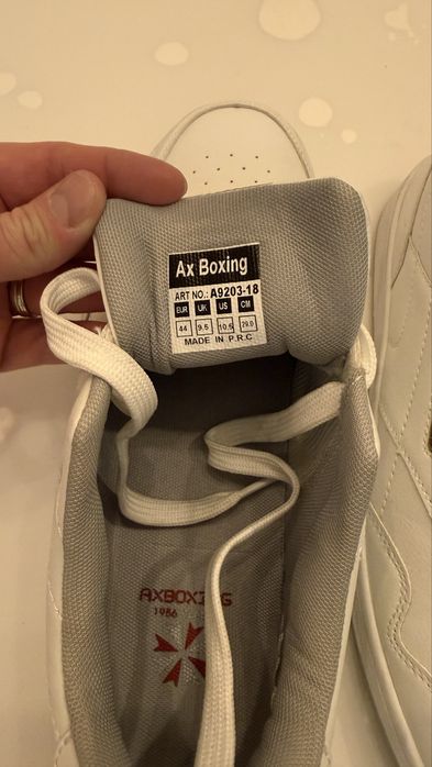 Vand adidasi Ax Boxing A9203-18 marimea 44 ieftin