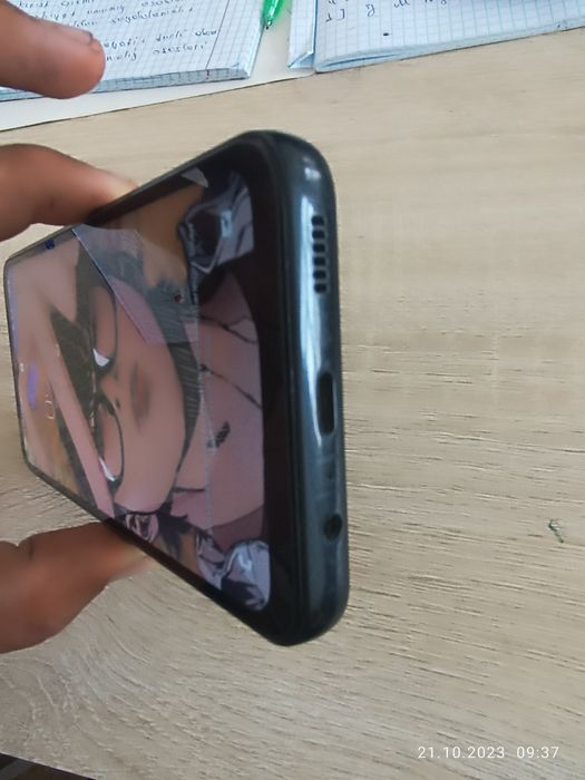 128 xotira  umuman qotmaydi