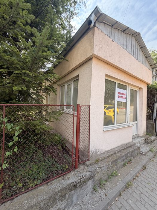 Inchiriez spatiu comercial