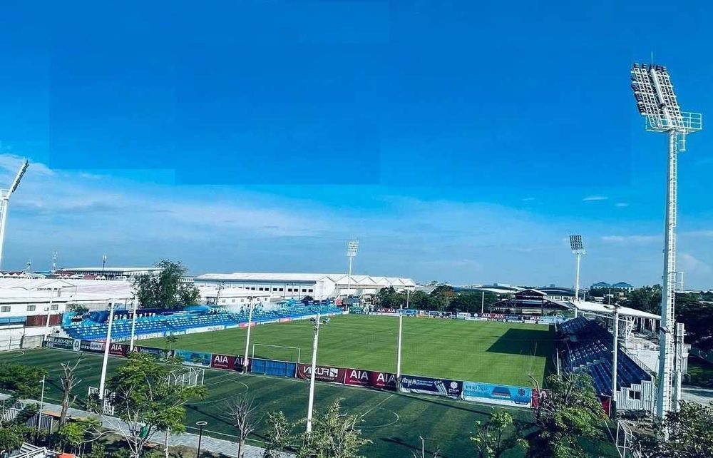 Стадион, футбол майдони ва спорт майдони ёритилиш масталари