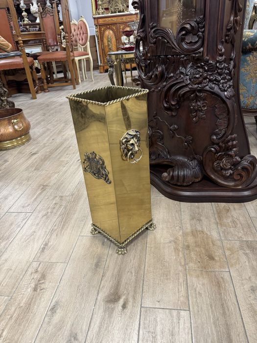 Suport pentru umbrele din alama