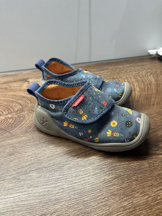 Пантофи biomecanics 26