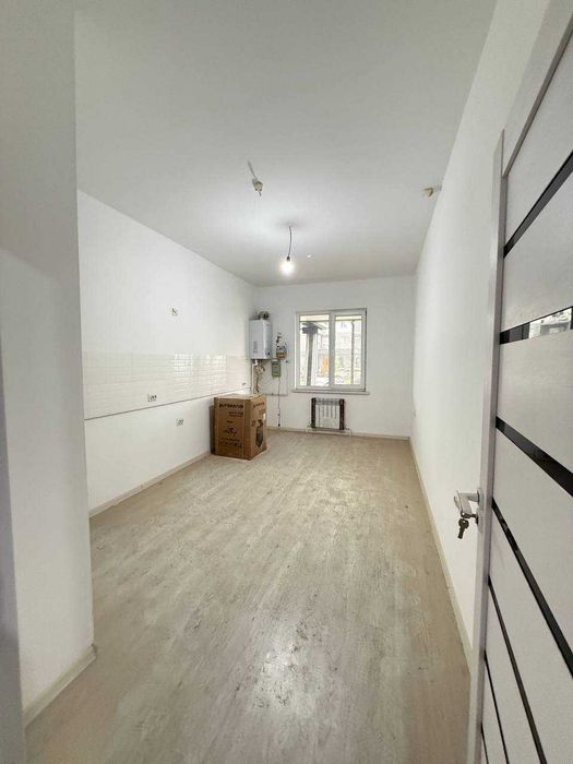 Srochno sotiladi! 2 xonali kvartira, Sergeli Yangi Darxon, 61 m²