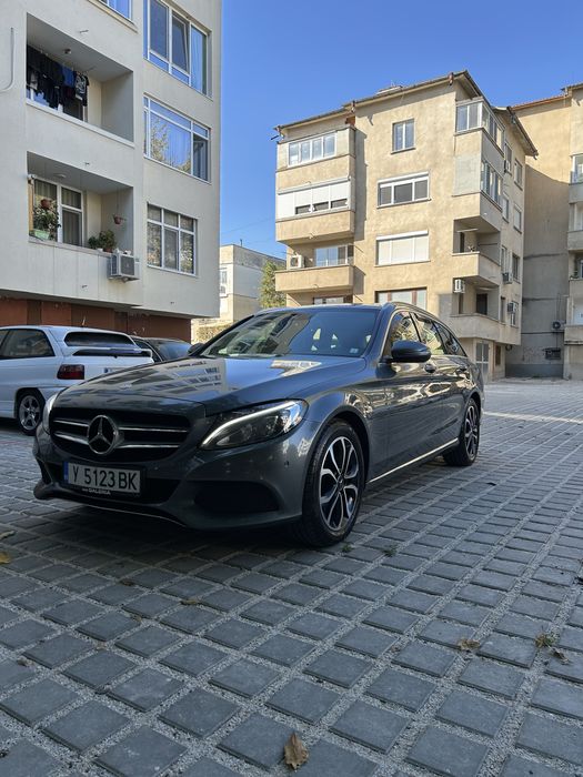 Mercedes  C-200