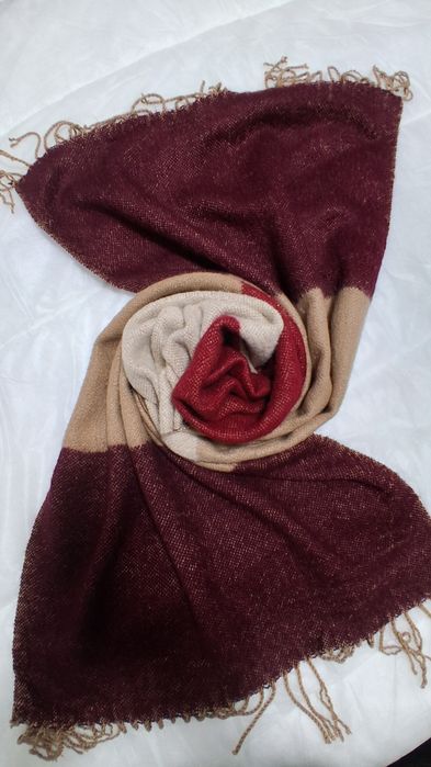 Fular dama moale si caldut