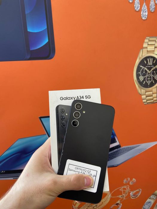 Samsung A34.