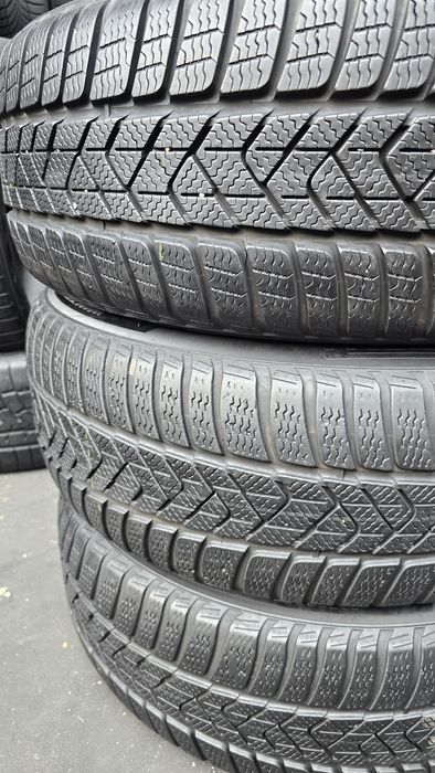 4 anvelope iarnă Pirelli RSC 225/50/18*