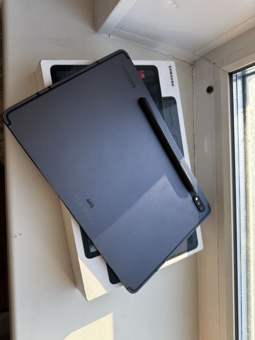Продам samsung galaxy tab S7