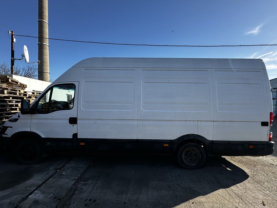 Autoutilitara Iveco Daily