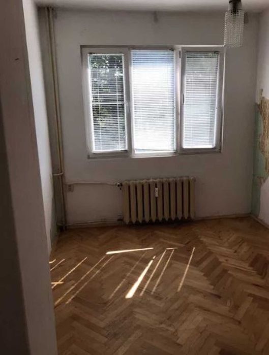 Продава се Двустаен апартамент в Пловдив, Кършияка - 46 кв.м за 1490 €/кв.м - Снимка #1