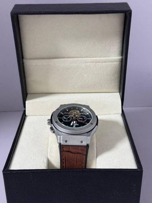 Часы наручные HUBLOT/ КАСКЕЛЕН