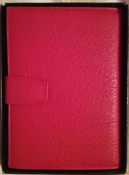 Дамско червено портмоне естествена кожа